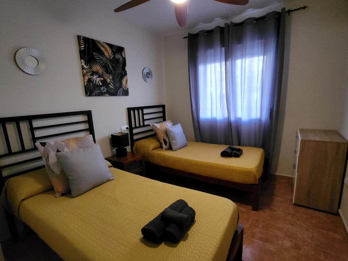 ¡Bajo Precioso Con Salida Directa A La Piscina Comunitaria En Paraiso De Vera! المظهر الخارجي الصورة
