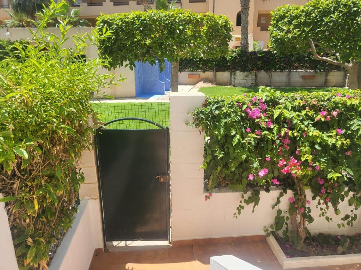 ¡Bajo Precioso Con Salida Directa A La Piscina Comunitaria En Paraiso De Vera! المظهر الخارجي الصورة